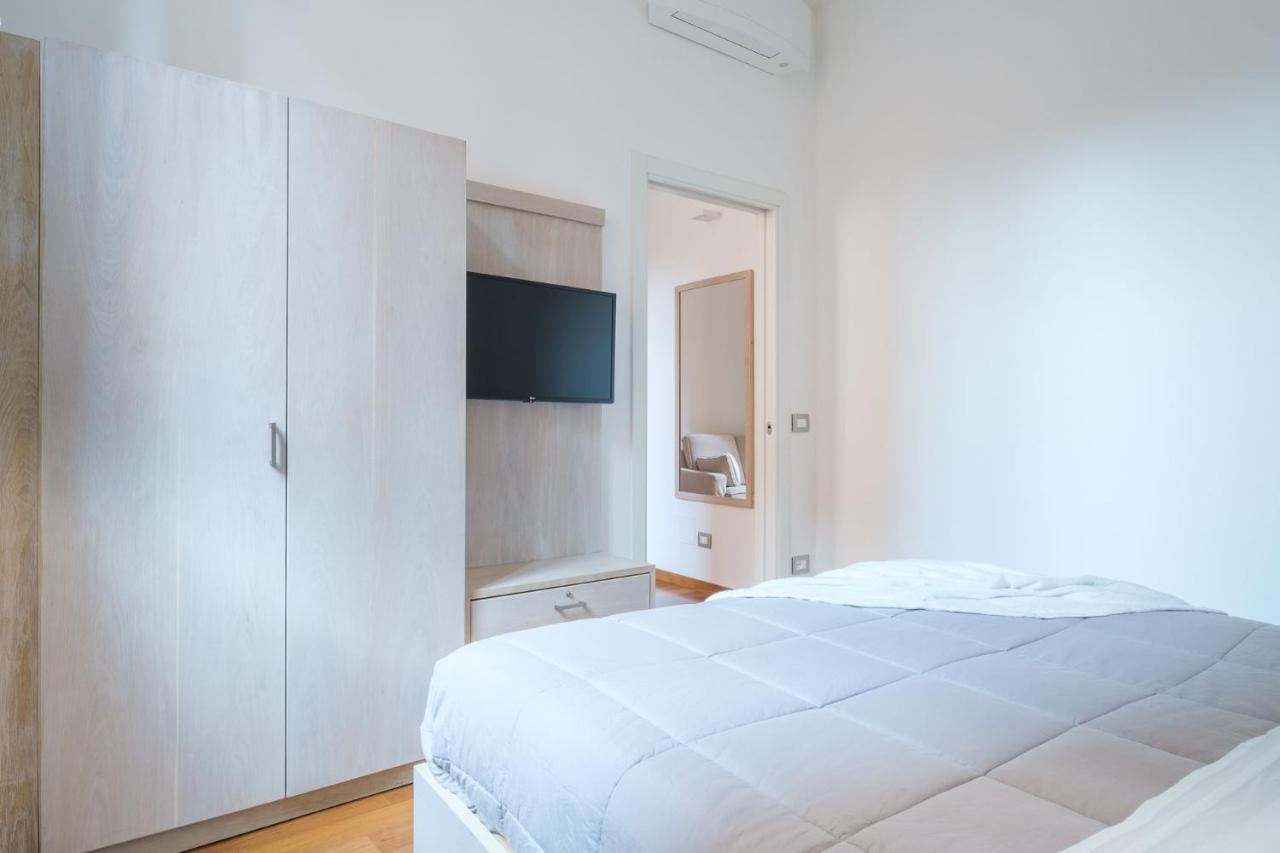 בולוניה D'Azeglio & Galluzzi Suites מראה חיצוני תמונה